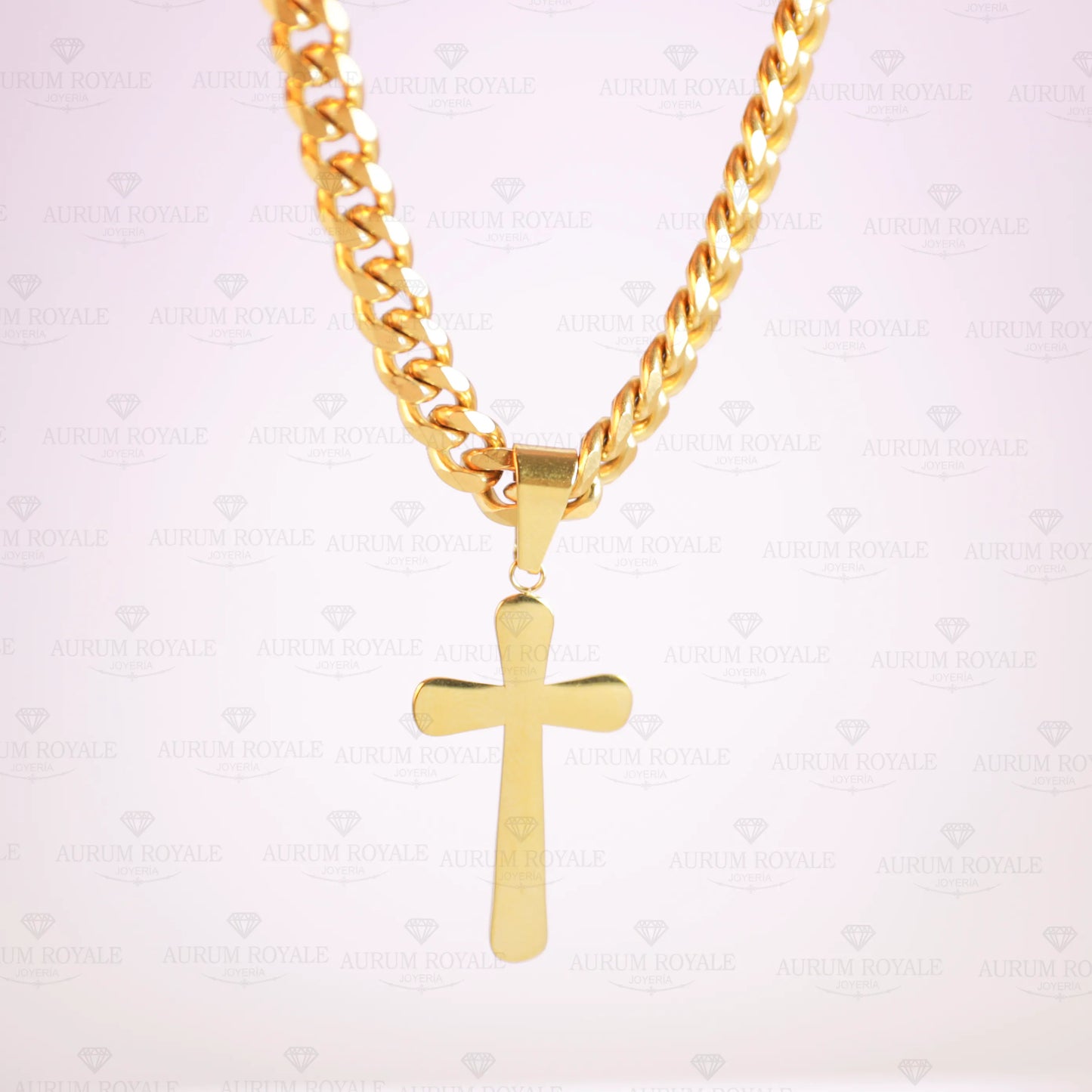 dije cruz lisa en oro laminado