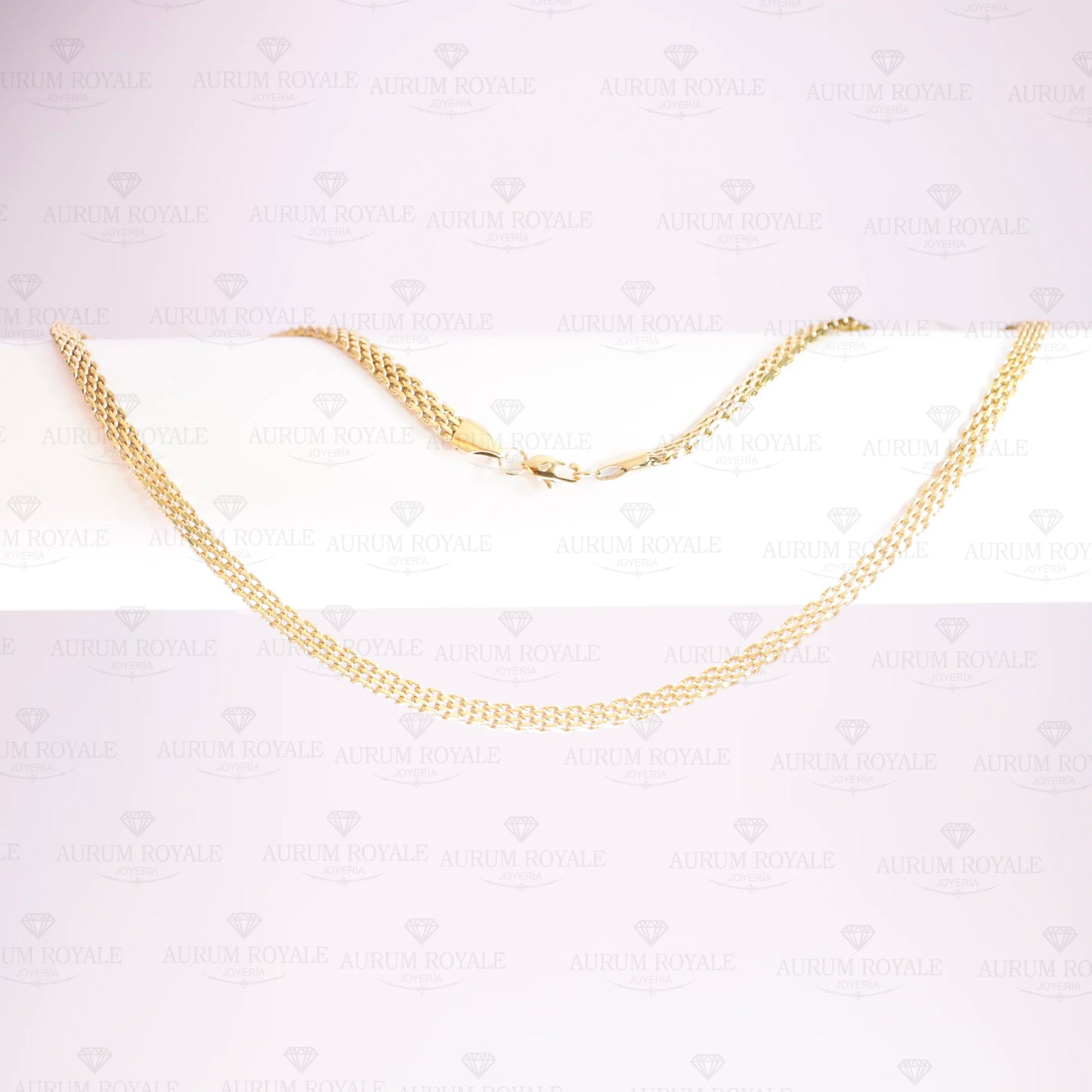 Cadena China Mujer