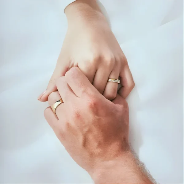 Argollas de matrimonio Bria en oro laminado antioquia