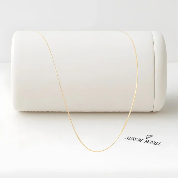 Cadena hilo oro laminado mujer