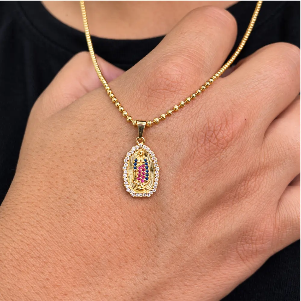 Dije Virgen de Guadalupe en Oro Laminado 18K - Imagen 2