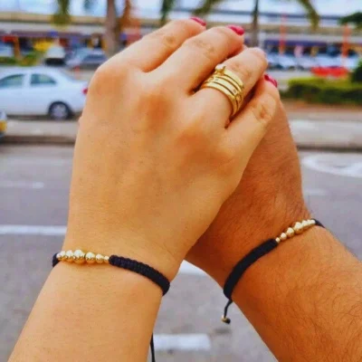 Manillas en oro laminado